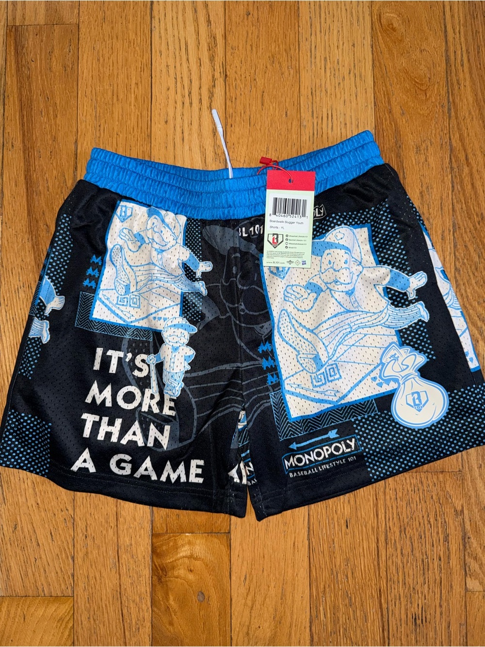 NWT Kids Baseball 101 Shorts size Large